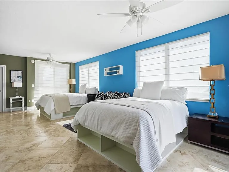 1350 Gulf Blvd #901 — Photo 18
