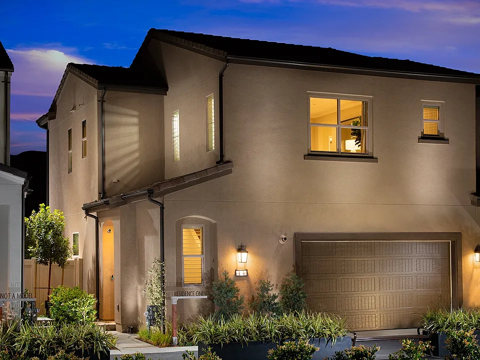 4127 Cameron Way #104