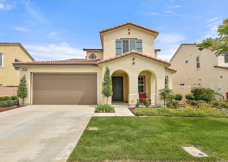 1st image of 18261 Lapis Ln