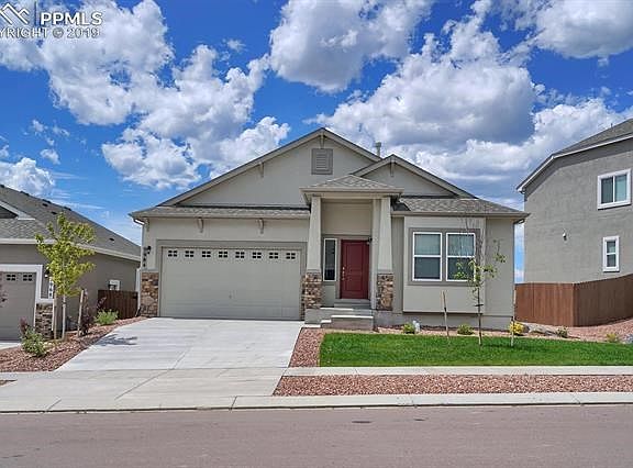 Elegant Stucco exterior, Move-in Ready for full enjoyment inside as well as outside!