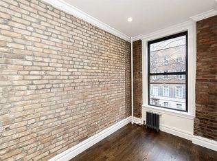 222 E 12th St #3A, New York, NY 10003