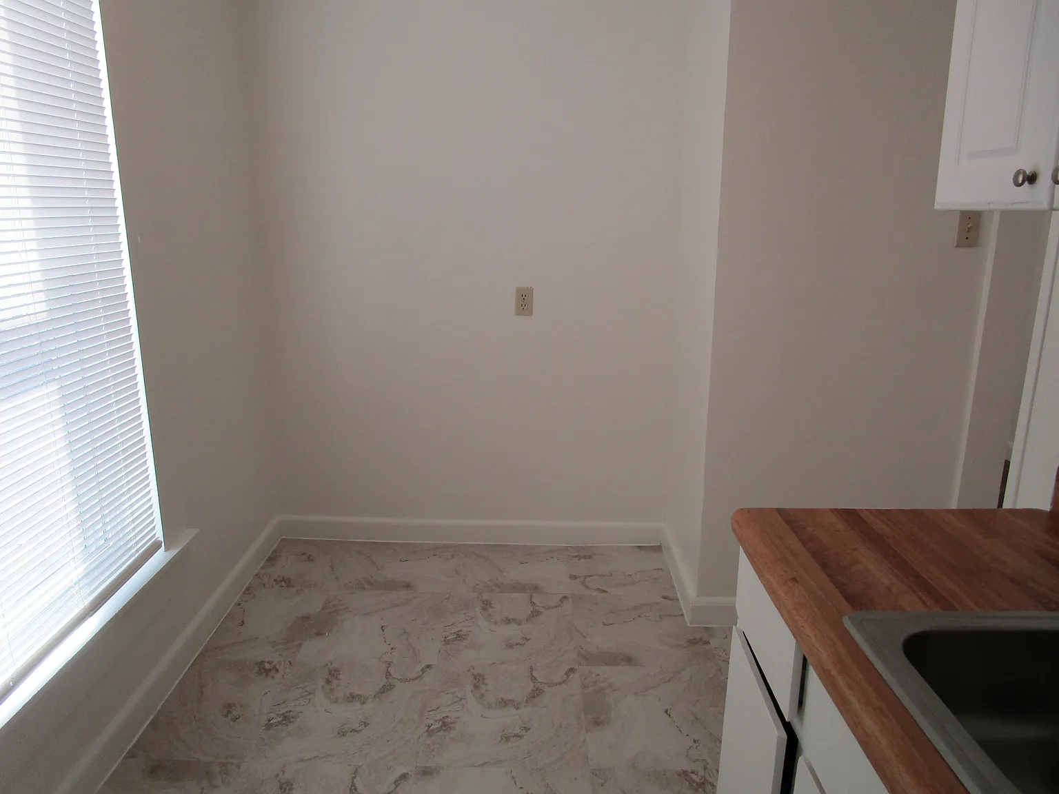 1 bed, $1,275 — Photo 2