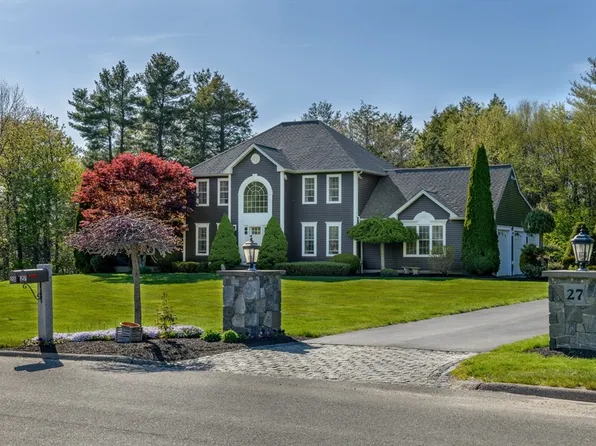 27 Vista Cir, Rutland, MA 01543