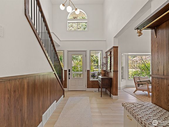 5th image of 15919 NE 165th Street