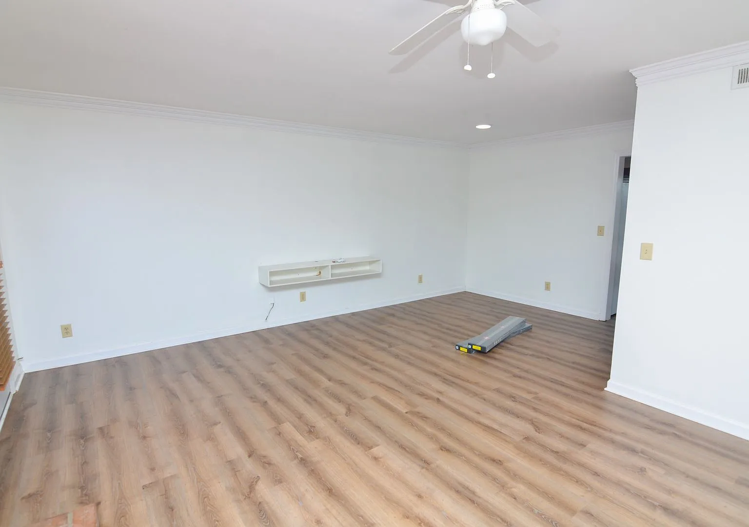 3 Bed 2.5 Bath Home — Photo 3
