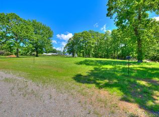 4 E 1200th Rd, Eufaula, OK 74432