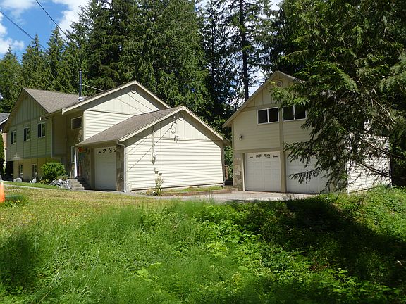 2nd image of 438 W Alder Dr