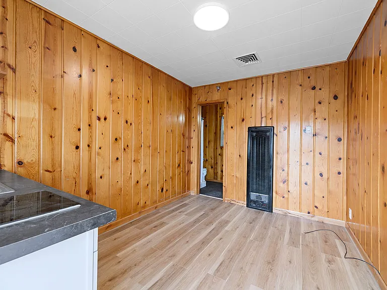 230 N Main St #124 — Photo 2