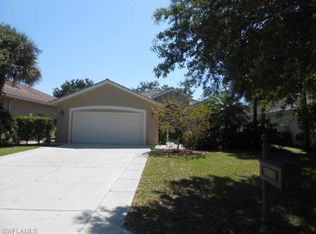 2233 Heritage Greens Dr, Naples, FL 34119