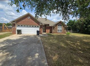 123 Tine Ln, New Market, AL 35761