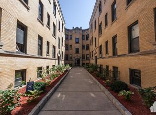 423 W Belden Ave #2, Chicago, IL 60614