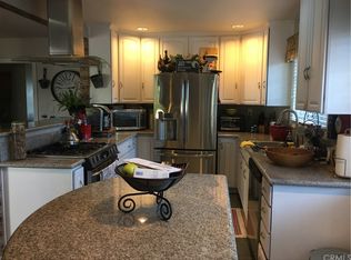 477 W Grove St, Pomona, CA 91767