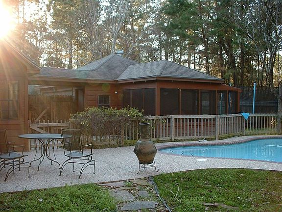 pool and screened patio