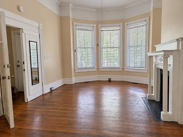 319 W 33rd St, Savannah, GA