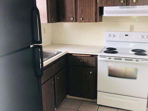 2nd image of 2422 Tulane Ave APT 2