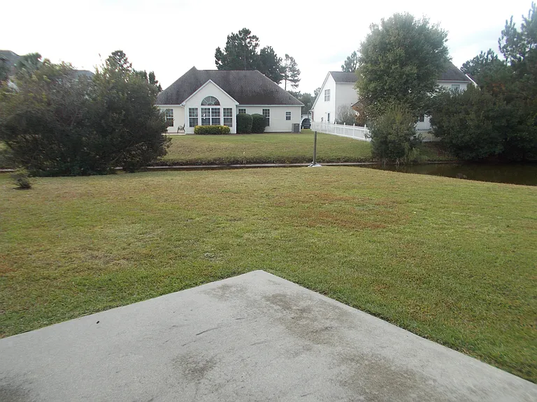 696 Churchill Downs Dr — Photo 4
