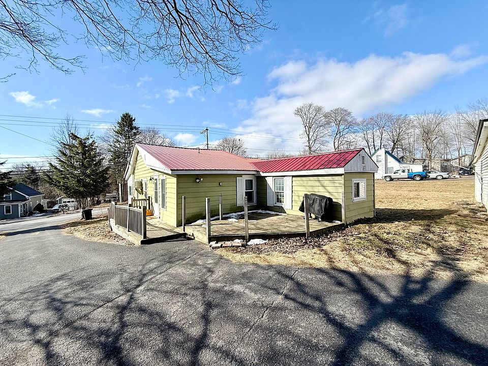 1st image of 104 Wallace Hill Rd