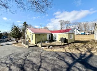 104 Wallace Hill Rd, Plattsburgh, NY 12901