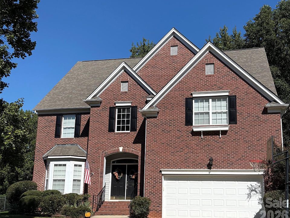 2nd image of 105 Coburn Ct