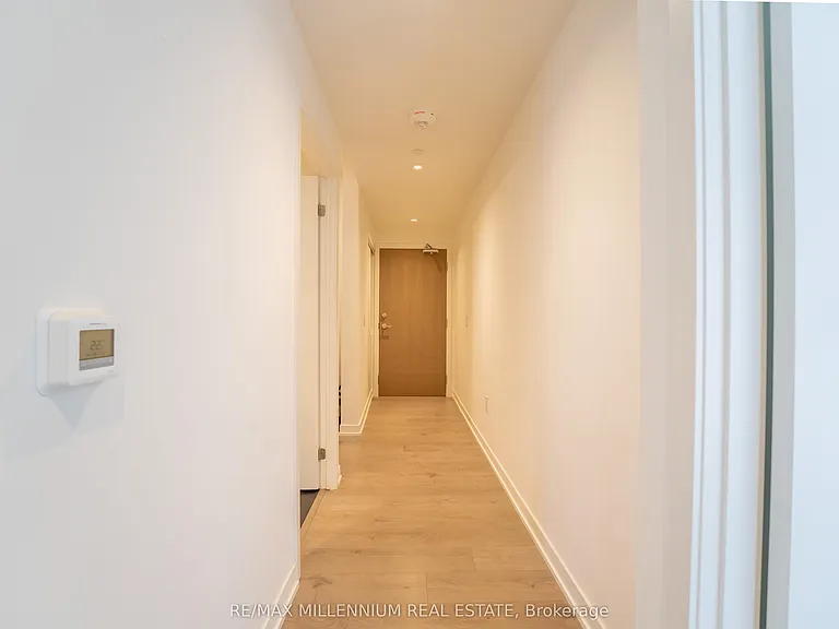 20 Richardson St #1808 — Photo 6