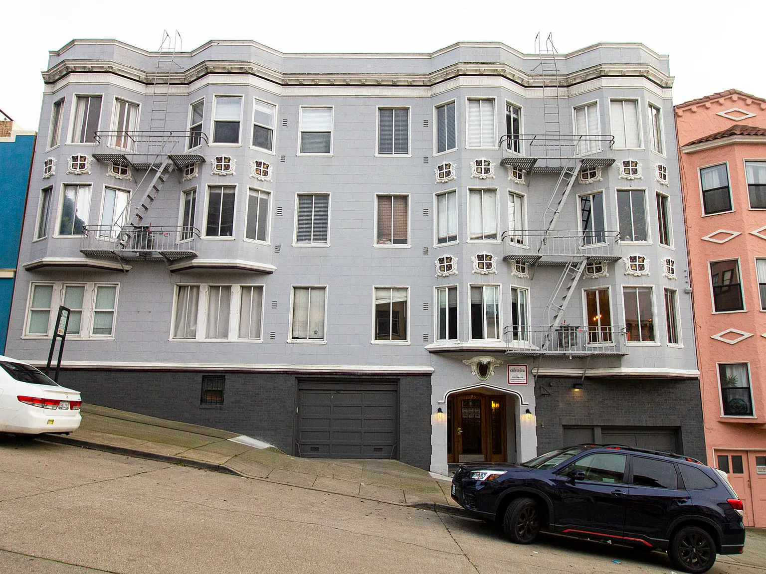1125 Broadway — Photo 2