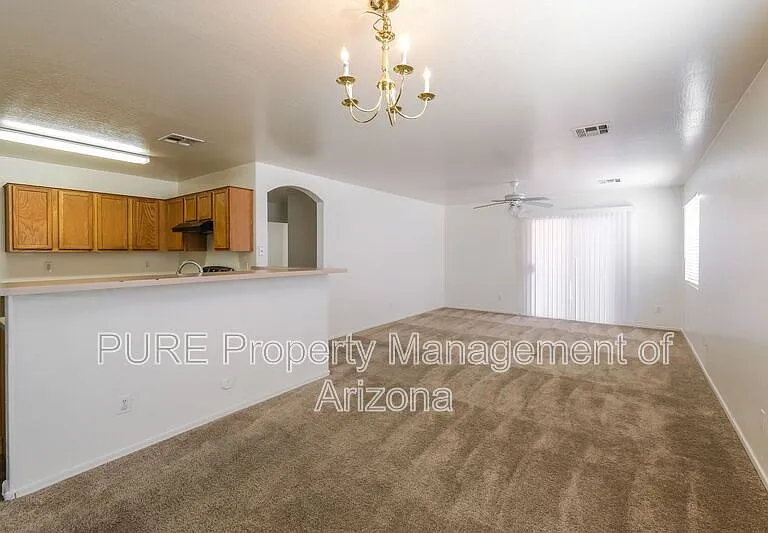 1816 S 106th Ln — Photo 11