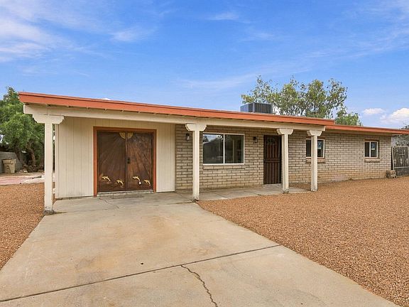 4th image of 6558 S Iberia Cir