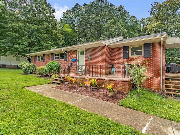 2nd image of 106 Azalea Dr