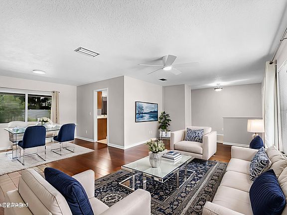 4th image of 59 Blakeport Ln