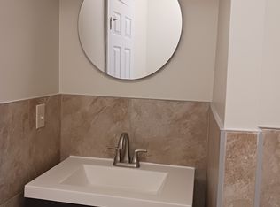 143 Grumman Ave, Newark, NJ 07112