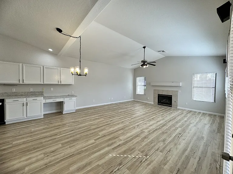 495 N Bluejay Dr — Photo 7