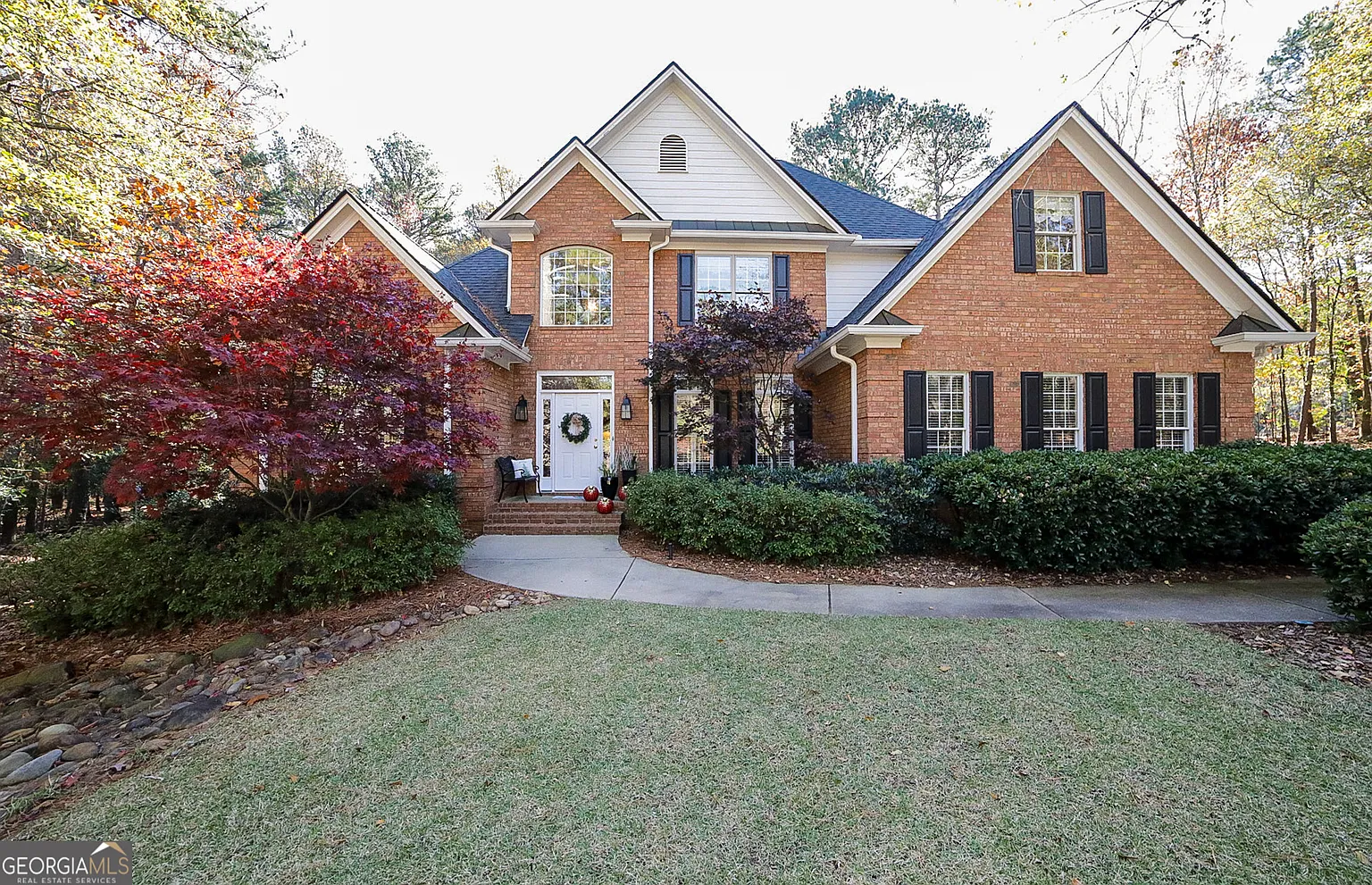 1111 Millers Lake Dr photo 1