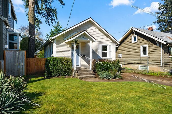 1st image of 8931 N Haven Ave