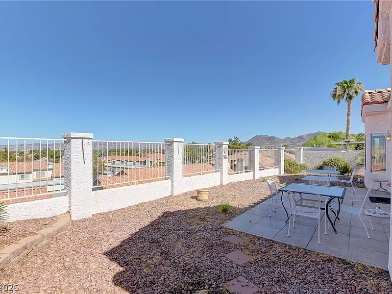362 Promontory Dr — Photo 24