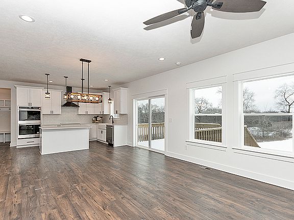 5th image of 6010 Aviara Oaks Pkwy #Si4tu3