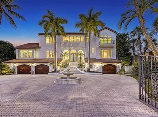 66 N Washington Dr, Sarasota, FL 34236