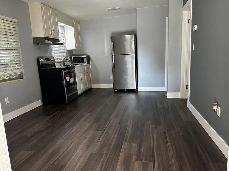 5723 E Harbor Dr — Photo 19