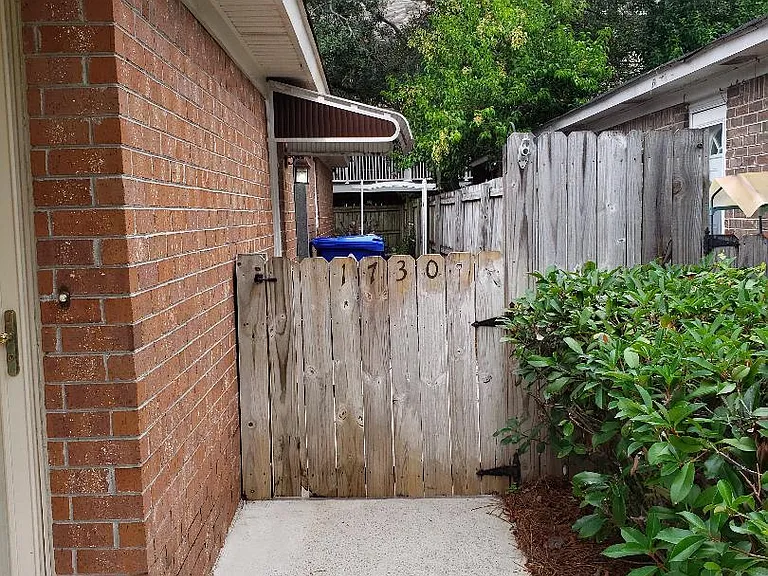 1730 Raoul Wallenberg Blvd — Photo 15