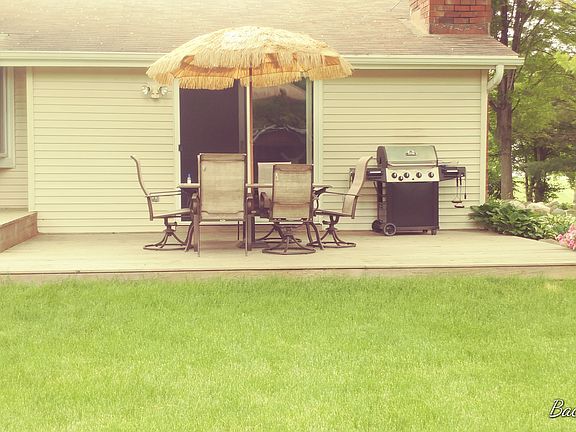 Lower back deck