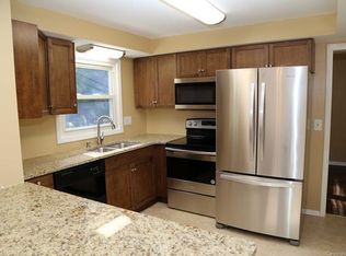 1114 Crestview Ave, Salisbury, NC 28144