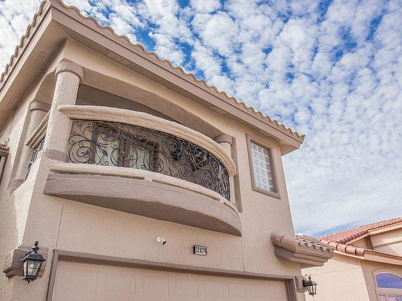 3rd image of 12824 Tierra Karla Dr