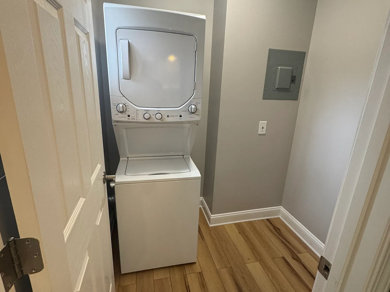 1 bed, 602 sqft, $1,300 — Photo 3