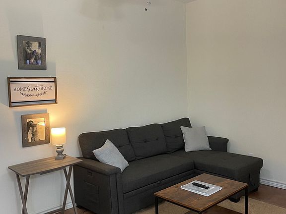 3rd image of 17738 County Road 4112 APT 3