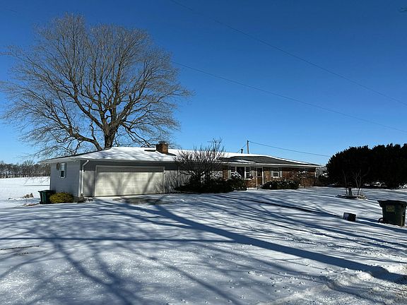 3rd image of 11701 Murphy Rd