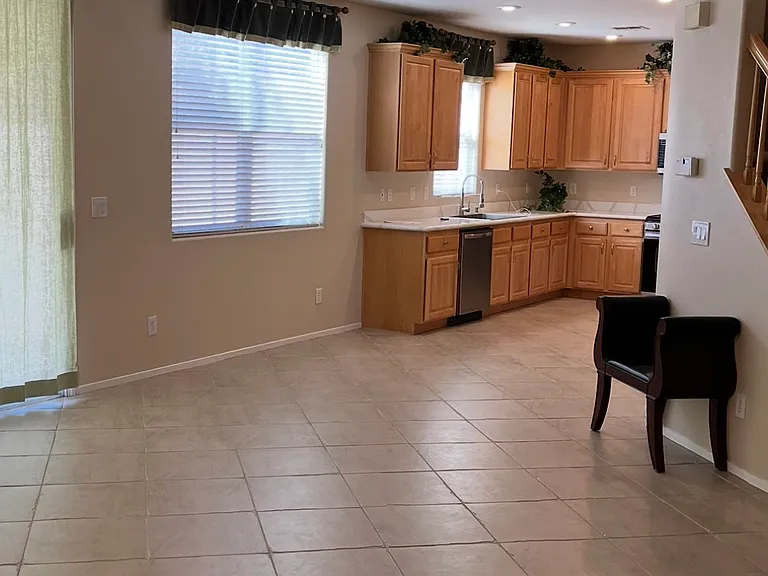 6281 Whispering Creek St — Photo 46