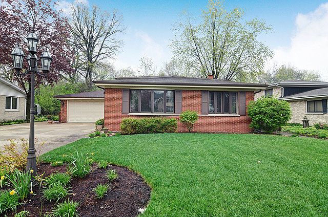 1st image of 137 Murray Dr