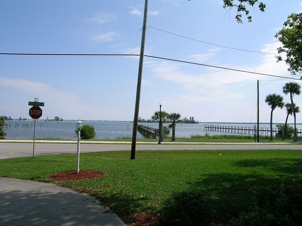 961 Indian River Dr, Sebastian, FL 32958 Zillow