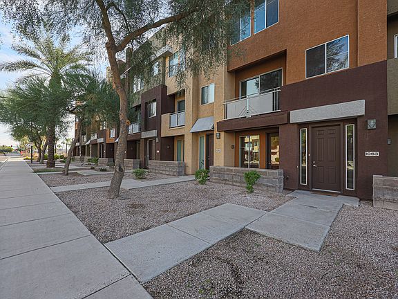 5th image of 6605 93rd Ave #1063