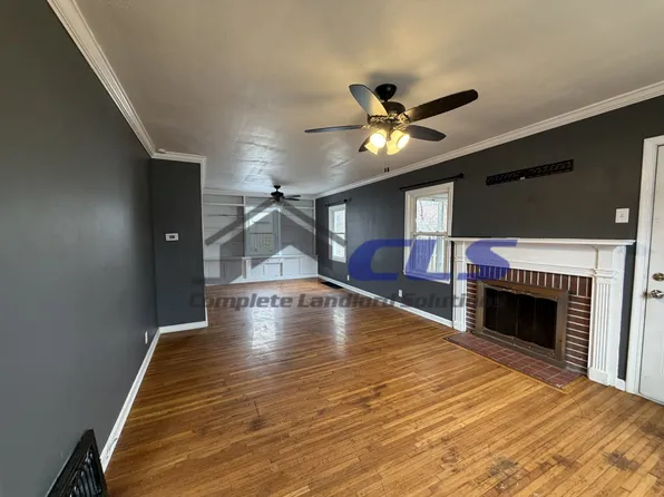 2116 Poplar St, Terre Haute, IN 47803