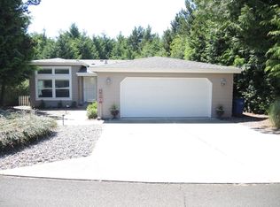20 Seagrove Loop, Lincoln City, OR 97367